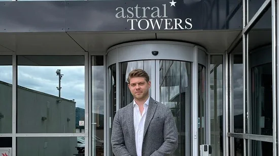 air-charter-service-opens-new-gatwick-office